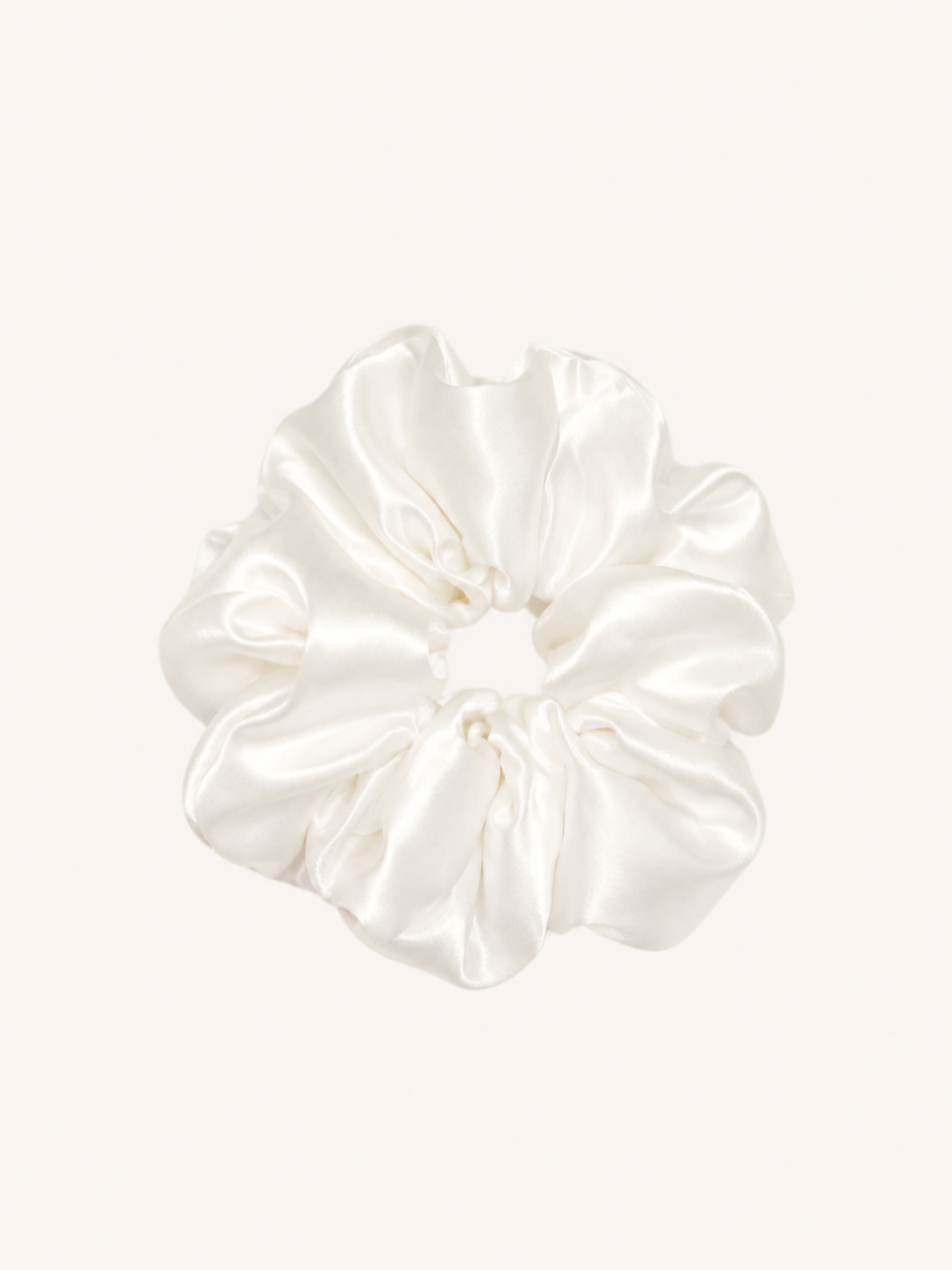Ivory White Oversized 22 Momme Mulberry Silk Scrunchie